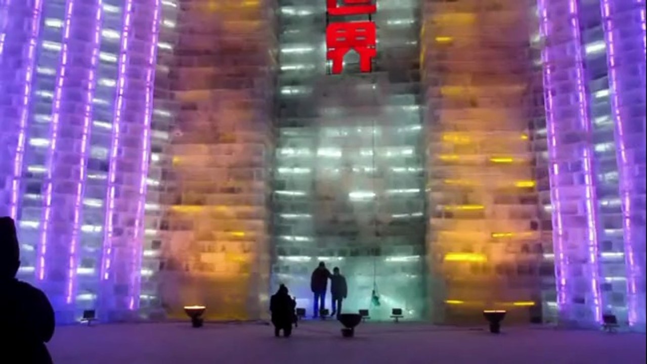 Chine: -27 degrès au festival international de sculptures de glace