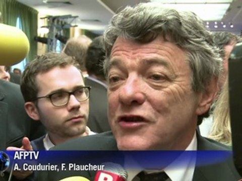 Borloo appelle à une baisse des charges en faveur des entreprises