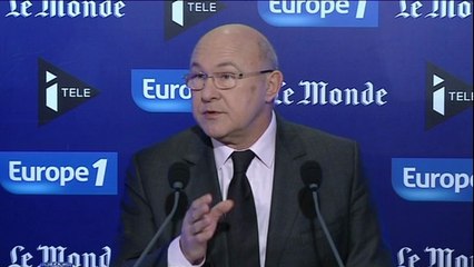 "Il n'y a plus de statut de première dame" selon Michel Sapin