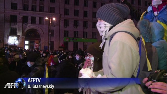 Ukraine: des dizaines de blessés dans une manifestation à Kiev