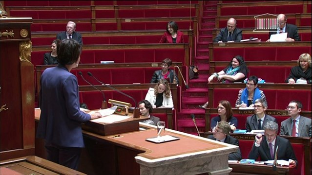 IVG: La loi de 1975 n'est pas à débattre ni à négocier pour Najat Vallaud-Belkacem