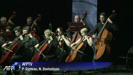 Sotchi: Vladimir Poutine encensé par le patron du Comité international olympique