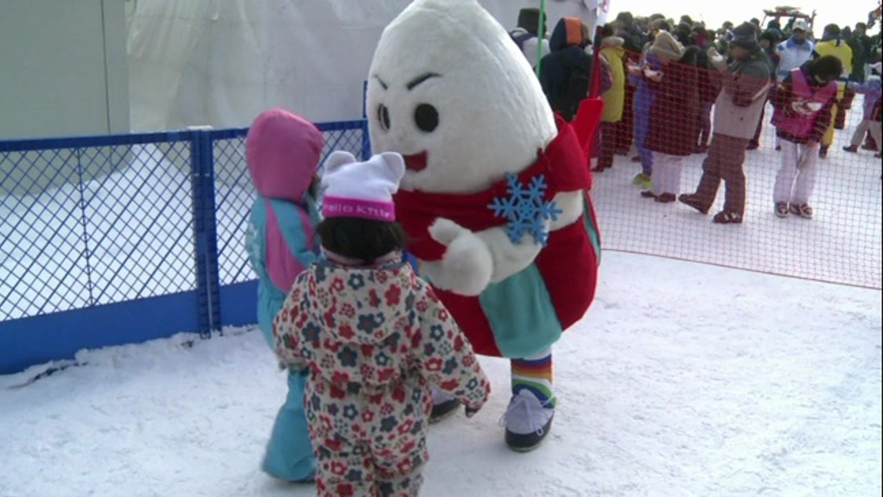 Japon: les monstres des neiges attirent les touristes