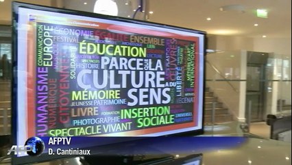 Des intermittents manifestent au ministère de la Culture