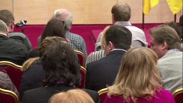 Russie: Viktor Ianoukovitch se dit le président légitime de l'Ukraine