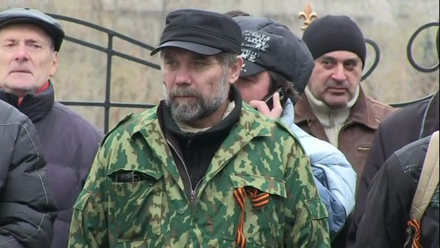 Ukraine: les pro-Russe multiplient les actions en Crimée