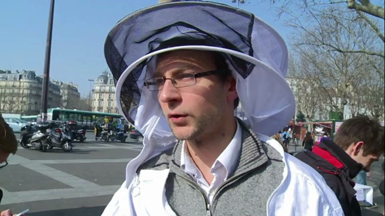 Fukushima: sauvons les riches "fête" les 3 ans du drame