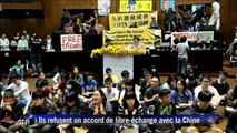 Taïwan: les manifestants refusent un accord de libre échange avec la Chine
