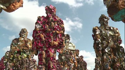 L'exposition "Trash People" arrive à Tel Aviv