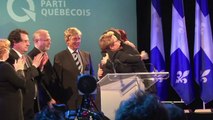 Québec: la Première ministre démissionne après sa défaite
