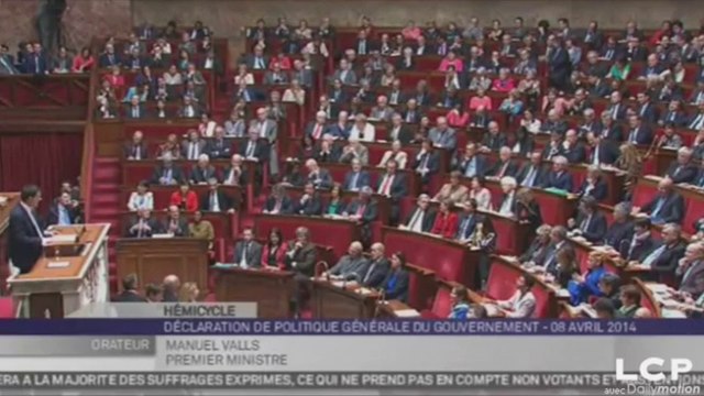 Le discours de politique générale de Manuel Valls face à l'Assemblée nationale en moins de 4 minutes