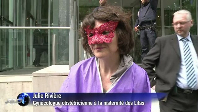 Mobilisation des sages-femmes de la maternité des Lilas