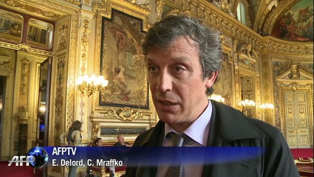 Soupçons de détournements de fonds: les réactions du PS