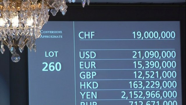 Un diamant bleu spectaculaire vendu 17 millions d'euros aux enchères