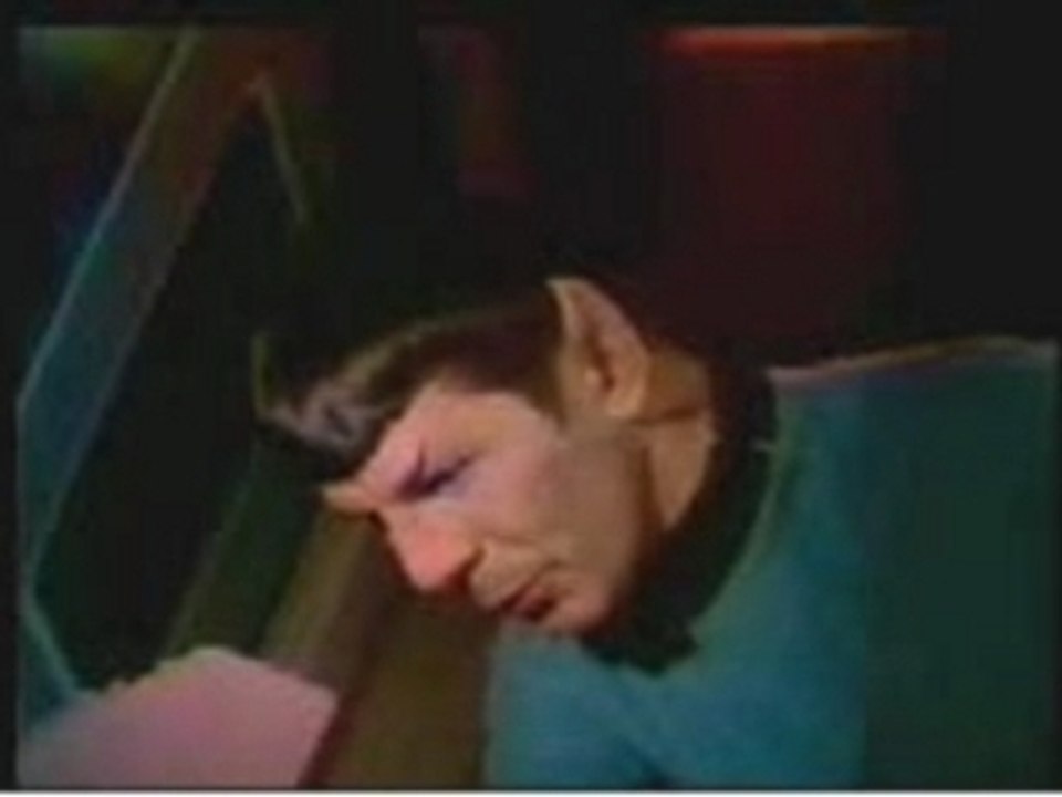 TOS VS TNG Star Trek joliment fait