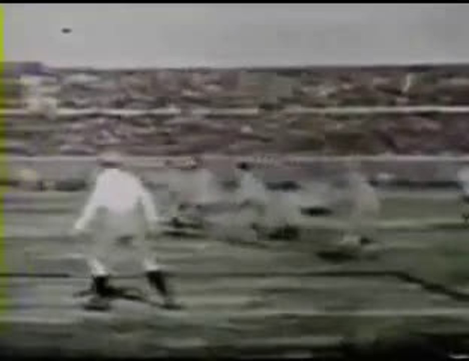 Uruguay - Argentina 1930 Minuto 12 Gol de Pablo Dorado