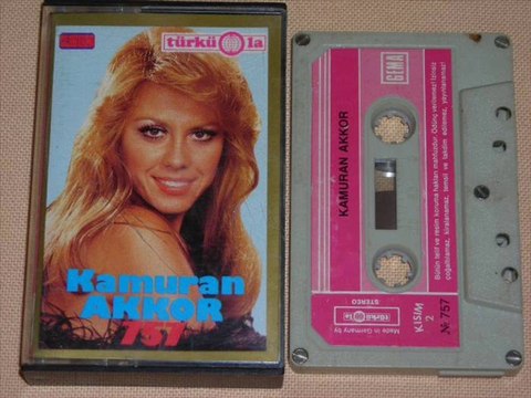 kamuran akkor - Üstüme düşme benim