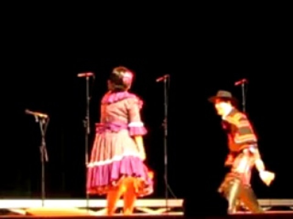 cueca de salon Groupe Brotes del Copihue