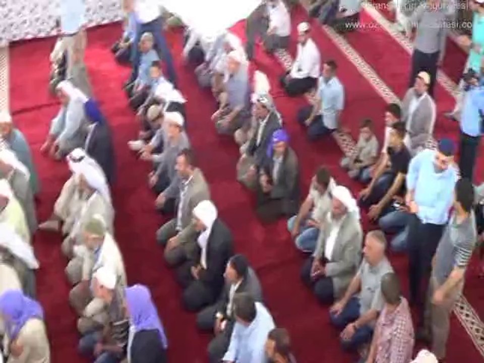Hayırseverlerin yaptırdığı Küba Camii ibadete açıldı