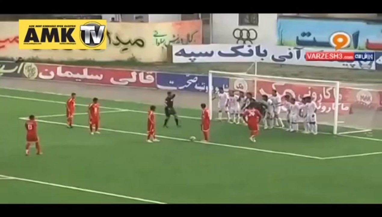 Isınan futbolcu gol kurtardı