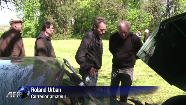 Rally de autos clásicos recorre Francia