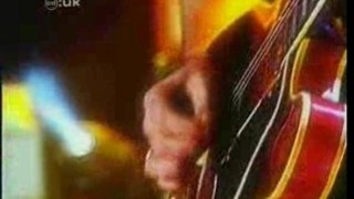 Oasis- Stop Crying Your Heart Out (live)