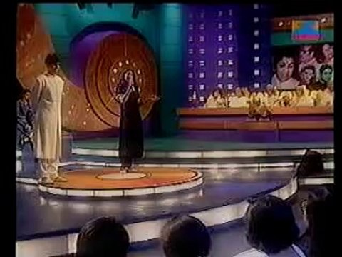 Yeh Zindagi Usi Ki Hai Shreya Ghoshal (Younger - old}
