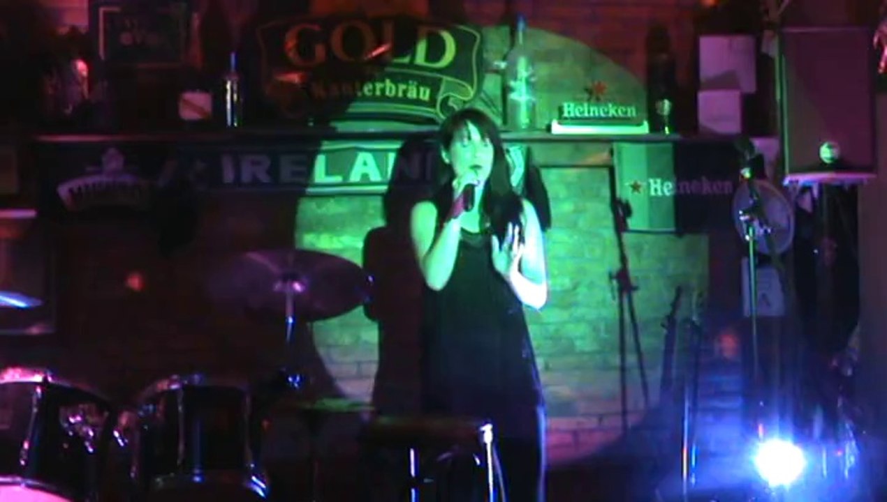 salome chante avici au black sheep