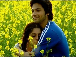 Teri Yaadein - Love Story.mp4