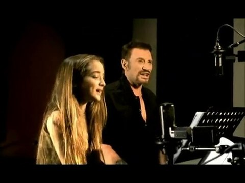 Johnny hallyday - On a tous besoin d'amour (Clip 2001) duo avec Clémence