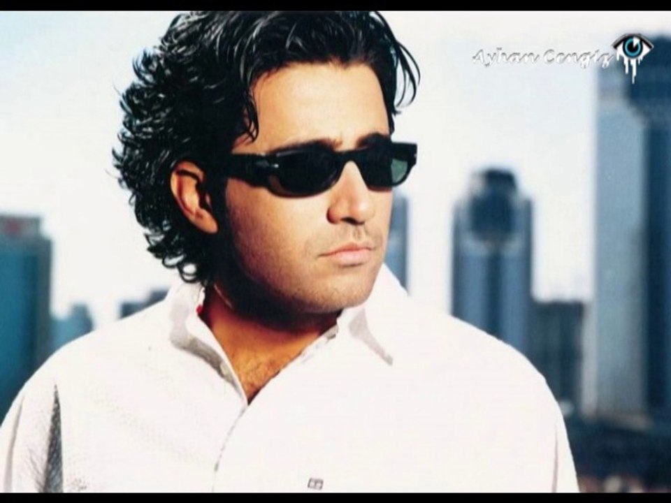 Baharda Dost Bilinmez - Emrah