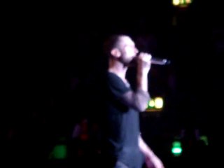 Maroon 5 - Sunday Morning