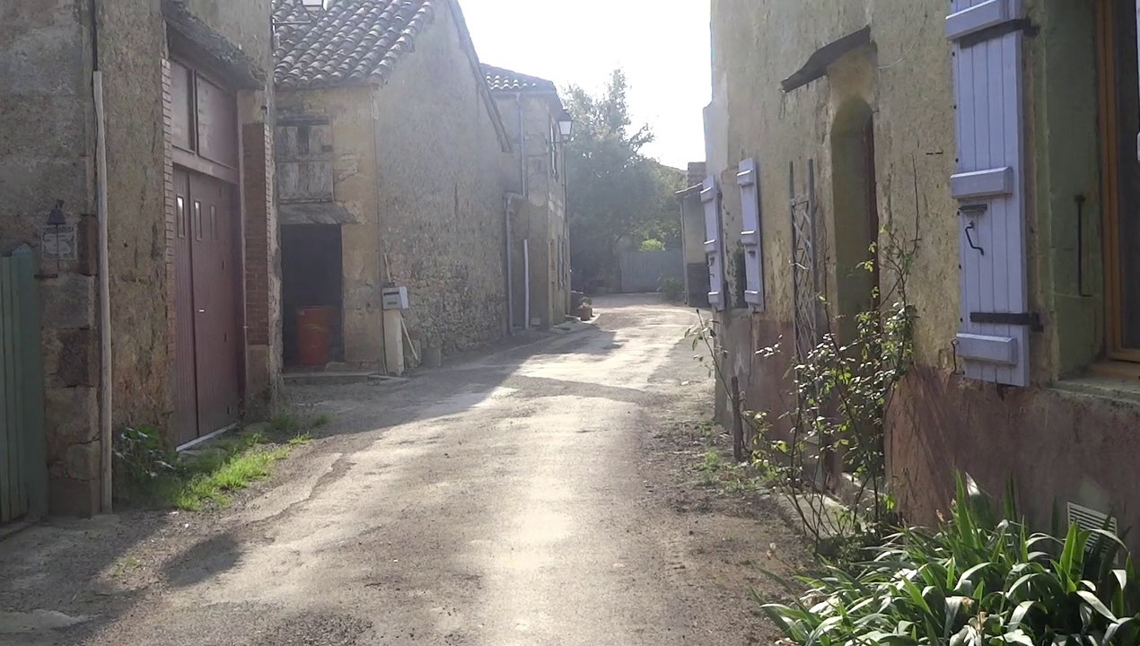 01-Village_Caillavet