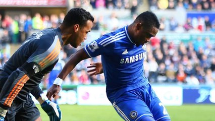 34e j. - Holland : "Demba Ba le mérite"