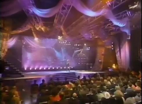 TINA TURNER - I Don't Wanna Fight (1993) (1993 World Music Awards)