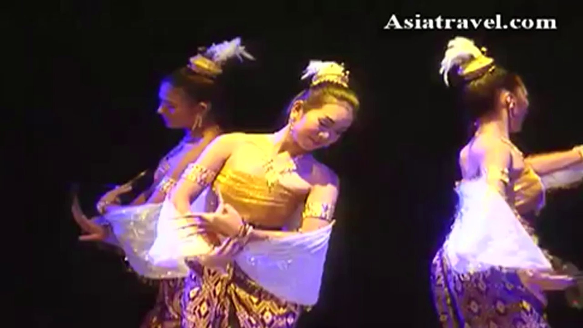 Thai Dancing Performance, Thailand by Asiatravel.com
