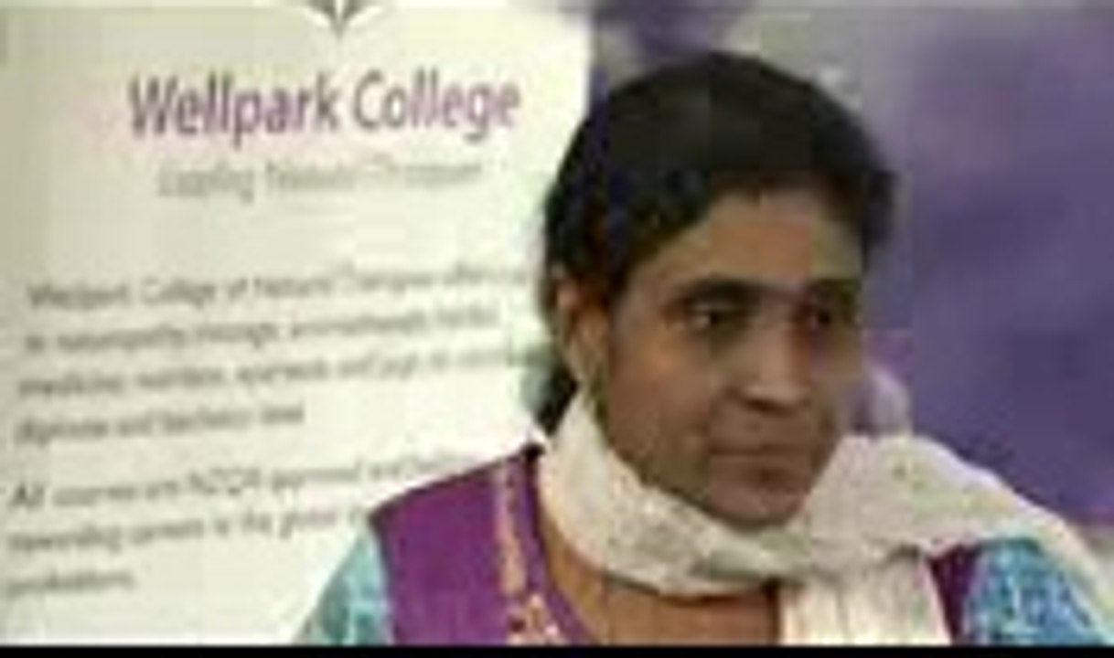 ▶ Yoga Diploma and Yoga Therapy Senior Tutor