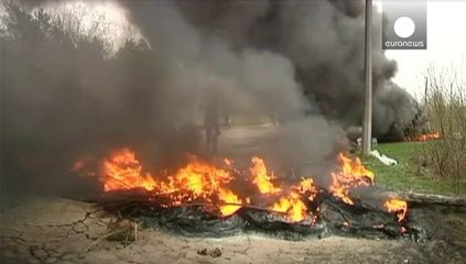 Kyiv ultimatum to pro-Russian militia to disarm expires