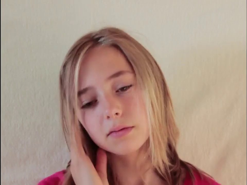 De 0 à 14 ans en Time Lapse en 4 min : la vie d'une jeune fille!
