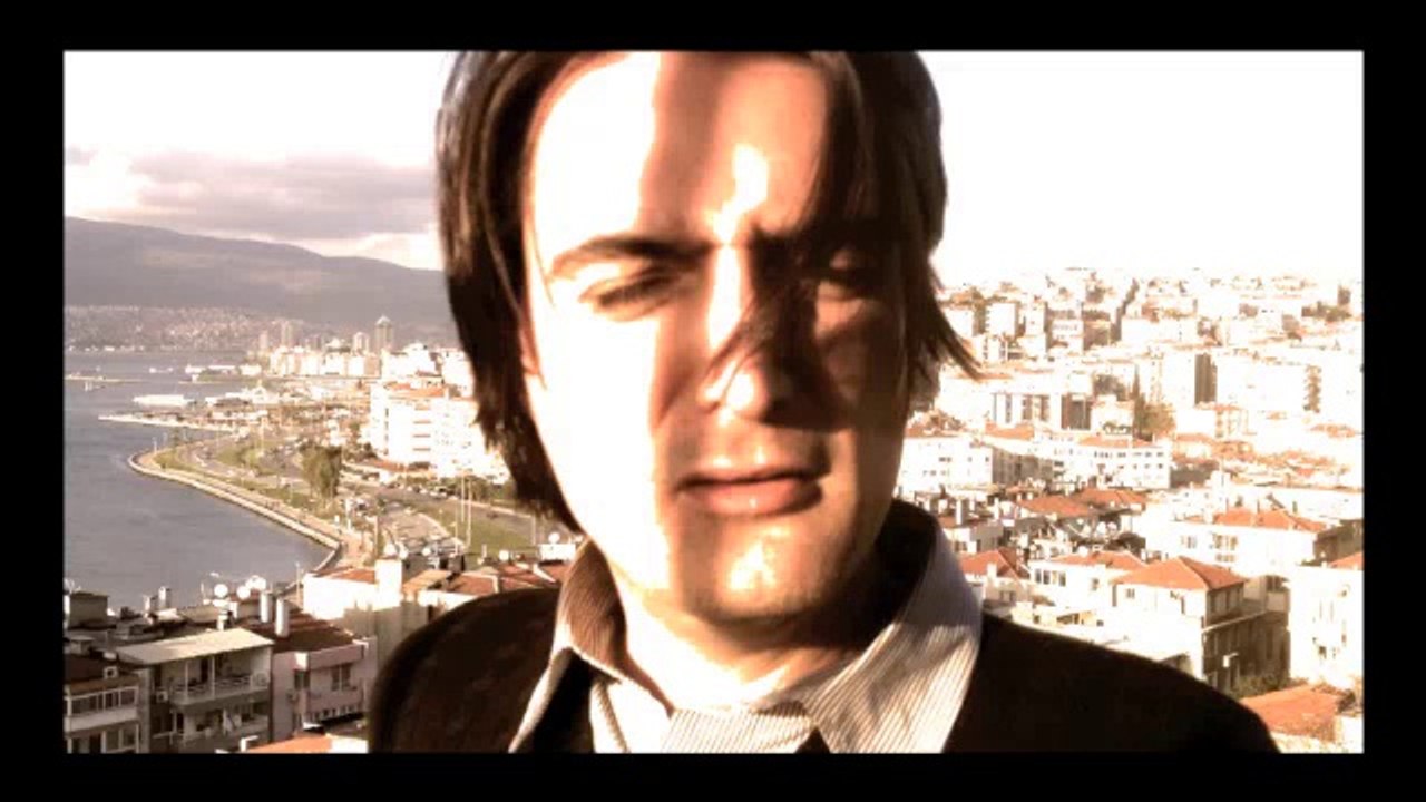 Nigel and Kerem -'izmir izmir '(Derniere danse turkish version)