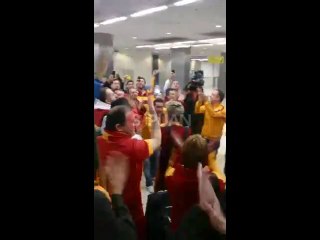 Işıl Rusya'da Galatasaray kafilesine böyle üçlü çektirdi