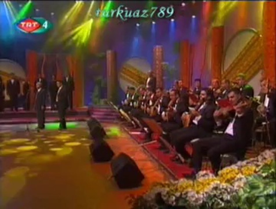 Mükerrem KEMERTAŞ & Tuncay KEMERTAŞ-Güzeller Bezenmiş Toya Giderler