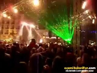 Yeni Yıla İleri Doğru Sayarak Giren Çeşme Belediye Başkanı