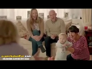 Yeni Yürümeye Başlayan Bebekten Sürpriz
