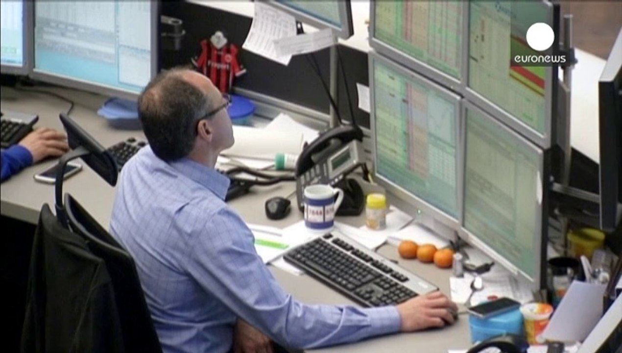 Marchés boursiers : les indices reculent à cause de la situation tendue en Ukraine