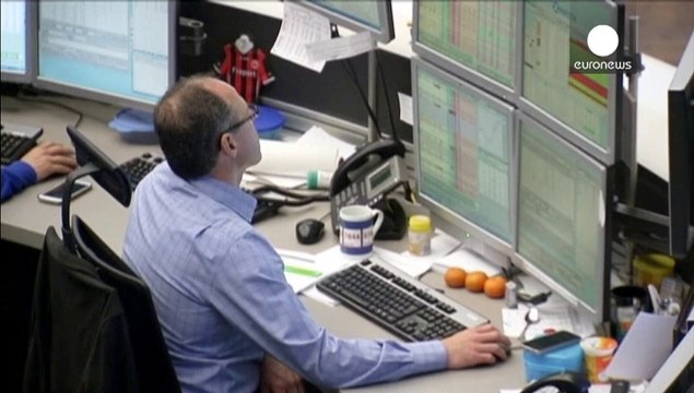 Marchés boursiers : les indices reculent à cause de la situation tendue en Ukraine