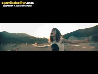 Taylor Swift Feat Ağlak Adam