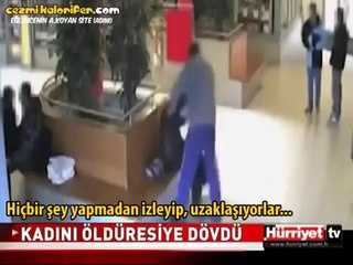 Bir Yanda Sevgilisinden Dayak Yiyen Kız Bir Yanda Öpüşen Çiftler