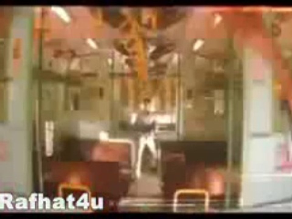 HER QADAM PA KOE QATIL HAI