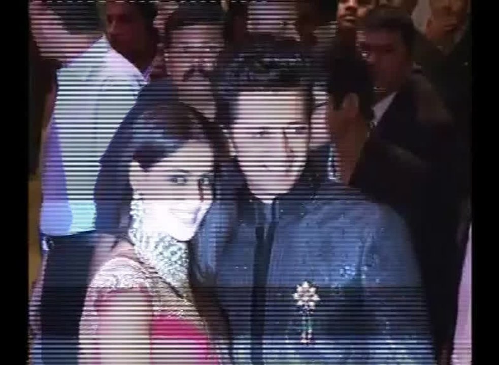 Genelia D'Souza 13
